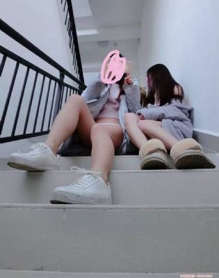 国产清纯白嫩初高中在线播放_BD国语在线观看完整版